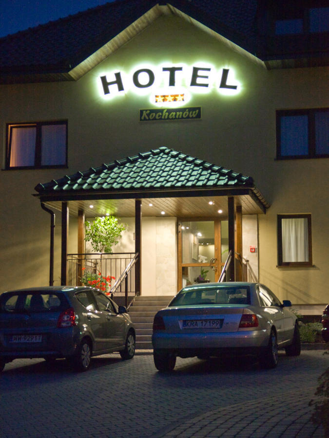Hotel Kochanow Kochanow  ภายนอก รูปภาพ