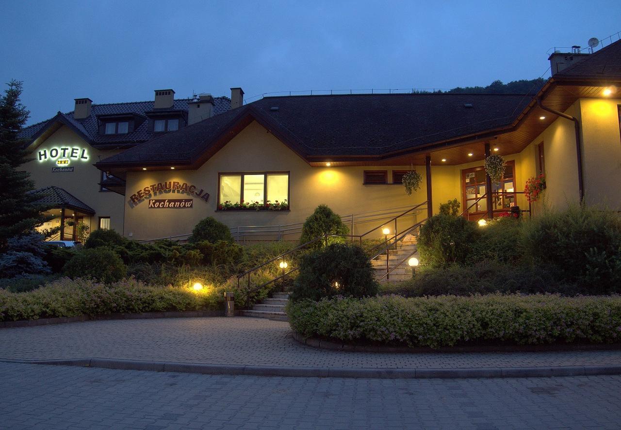 Hotel Kochanow Kochanow  ภายนอก รูปภาพ